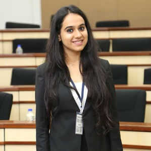 Meet your Posher, Aditi